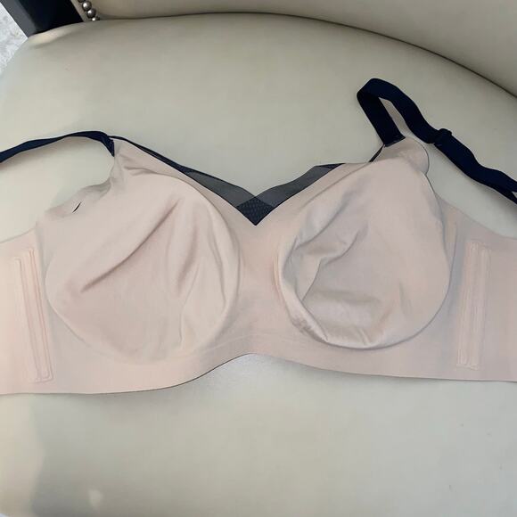 Honeylove CrossOver Runway Black Mesh Wireless Bra Size 1X - Picture 6 of 6